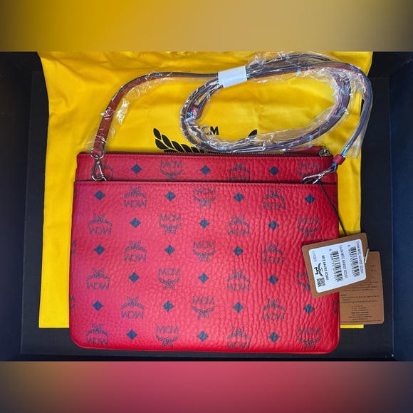 Mcm crossbody pouch - Picture 3 of 10